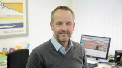 Bild: Gabi Schönberger
An einer neuen Art von Drogenprävention in der Region tüftelt Dr. Thomas Holtmeier, Leiter des Gesundheitsamtes.