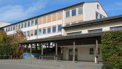 Bild: kö
Hauptpunkt der Marktratssitzung am Montagabend war die Sanierung der Dr.-von-Ringseis-Grundschule. Speziell ging es um erforderliche Brandschutzmaßnahmen.