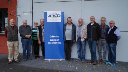 Bild: snn
Wahlen standen beim Auto- und Reiseclub auf der Tagesordnung (von links): Engelbert Mirbeth, Georg Vogel, Ulrike Kroboth (jeweils stellvertretender Landesvorsitzende), Ortsclub-Vorsitzender Anton Pöllath, Stellvertreter Peter Batek, Revisor Karlheinz Ruzok, Schatzmeister Martin Kroher, Schriftführer Hans Wenkmann und Beisitzer Andreas Kestler.