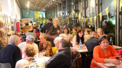 Bild: Kunz
Die Veranstalter freuten sich über ein proppenvolles Weinlesefest.