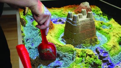 Bild: exb/OTH
Nicht nur ansehen, sondern auch mitmachen – zum Beispiel bei der virtuellen Sandkiste