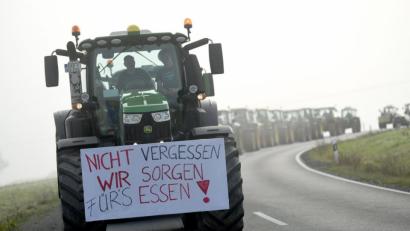 Bild: Nicolas Armer
Auch Schwandorfer Landwirte protestierten in Bayreuth mit.