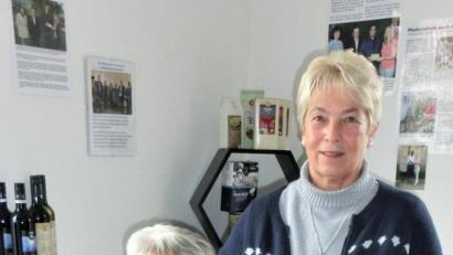 Bild: rgr
Die Katholische Pfarrei beschenkt Frauen und Männer ab ihrem 80. Geburtstag mit fair gehandelten Produkten.