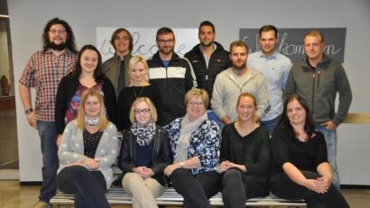 Bild: ak
Die ehemaligen Schulkameraden der Mittelschule Kemnath des Geburtenjahrgangs 1992/1993 feiern Wiedersehen.