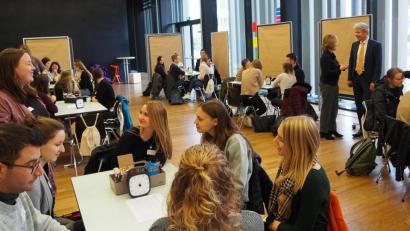 Bild: Bühner
"In innovativer Umgebung innovative Vorschläge entwickeln" lautet die Vorgabe für die Teilnehmer an den "Design Thinking Days".