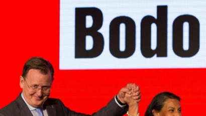 Bild: Daniel Naupold
Nach dem Sieg der Linken in Thüringen warnen Oberpfälzer CSU-Politiker ihre thüringischen Kollegen von der CDU vor einer möglichen Koalition mit Ramelows Partei.