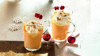 Bild: exb/Dr. Oetker
Eierlikör-Punsch gehört traditionell zu Weihnachten.