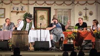 Bild: hfz
Bevor "Lucky" (3.v.r.) in die Jury aufgerückt ist, musste er sich auch selbst dem Wettbewerb stellen - hier 2017 in Weiden.