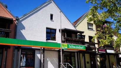 Bild: td
Leerstand in Schwandorf genutzt: In die Räume des Bio-Marktes ist der Jugendtreff eingezogen.