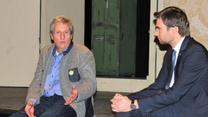 Bild: stg
LTO-Geschäftsführer Wolfgang Meidenbauer (links) im Gespräch mit Landtagsabgeordneten Stephan Oetzinger