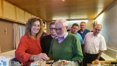 Bild: exb
Annette Guth mit interessierten Gästen beim Informationsabend des SPD-Ortsvereins Waldsassen.