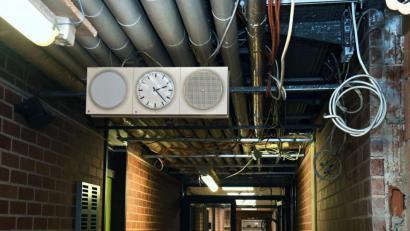 Bild: Petra Hartl
Die Sanierung der Hauptfeuerwache in Amberg ist bereits in vollem Gang. Damit sie zügig (und in der Endabrechnung sogar billiger) weitergeht, hat der Hauptausschuss für 2020 zu den bereits eingeplanten Mitteln von 280.000 Euro noch einmal 750.000 Euro draufgelegt. Dafür sollen demnächst die 3,7 Millionen Euro, die in den kommenden Jahren für den Brandschutz des Rathauses veranschlagt waren, noch einmal genau unter die Lupe genommen werden.