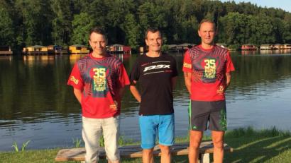 Bild: exb
In Roth beziehungsweise Klagenfurt stellten sich (von links) Matthias Schwemmer, Frank Dietrich und Alfred Ritter der Herausforderung Ironman.