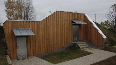 Bild: kro
475000 Euro kostete dieser neue Hochbehälter für die Wasserversorgung in Mähring.