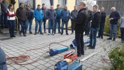 Bild: frd
Zum Nachbarschaftstag der Wassermeister der Kommunen des Landkreises gehörte auch ein praktischer Ausbildungsteil.