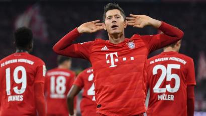 Bild: Sven Hoppe/dpa
Robert Lewandowski traf auch gegen Borussia Dortmund.