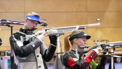 Bild: rwo
Christine Schachner rettete in der Partie gegen Kronau im Stechen gegen Colin Fix den Ehrenpunkt. Am Ende unterlag man den starken Aufsteigern mit 1:4.