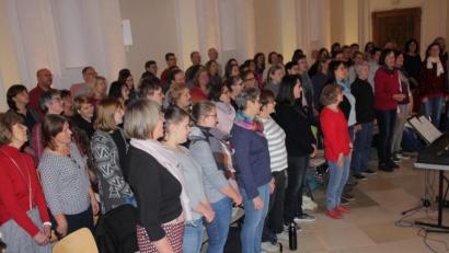 Bild: kro
Ein Workshop zum Thema Neues Geistliches Lied (NGL) fand überwältigendes Interesse.