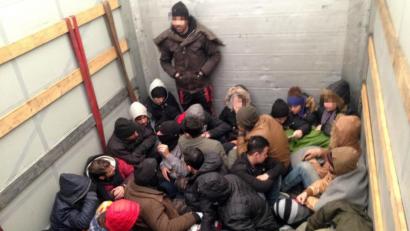 Bild: Bundespolizei Waidhaus
Blick in einen der Schleuser-Lkw.