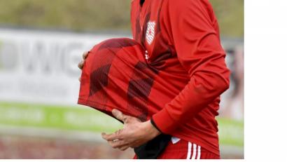 Bild: Ziegler
Solange der Ball trocken ist und auch die Fußballplätze, wird gespielt. In der Bezirksliga Nord sind schon fünf Nachholpartien für das Wochenende 23. und 24. November terminiert.