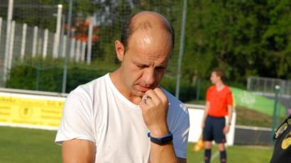 Bild: gb
Enttäuschung bei Trainer Markus Tusek: Der FC Tirschenreuth kassierte beim BSC Saas-Bayreuth eine 0:7-Klatsche.