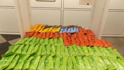 Bild: Hauptzollamt München
Ein Teil des sichergestellten Wasserpfeifentabaks.