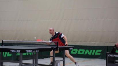 Bild: ttv
Auch Oliver Günzler konnte die Niederlage des Kolping-Tischtennisvereins gegen Wernberg nicht verhindern.