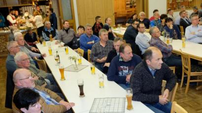 Bild: do
Für Vorbacher Verhältnisse gut besucht ist die Bürgerversammlung im Schützenhaus in Oberbibrach.