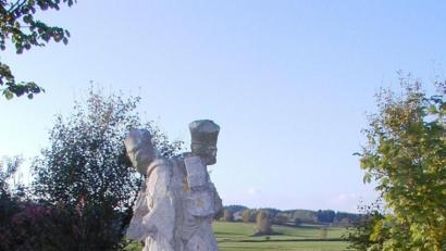 Archivbild: cr
An der Straße von Schönsee nach Gaisthal steht der doppelte Nepomuk.