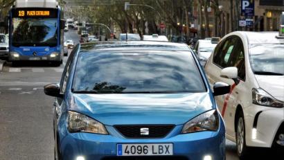 Bild: bz
Schwimmt nicht nur mit im Stadtverkehr, sondern weiß sich zu behaupten: der Seat Mii Electric.