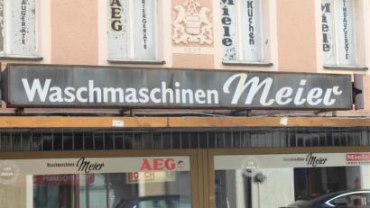 Bild: Dagmar Williamson, dwi
Ein Traditionsgeschäft schließt nach 120 Jahren: Waschmaschinen Meier verabschiedet sich endgültig aus der Ziegelgasse.