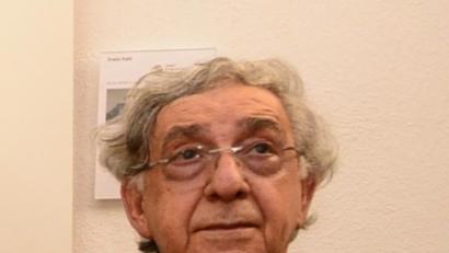 Archivbild: bey
Dr. Albert Gewargis eröffnete in den 1980er Jahren seine Hausarztpraxis in Luhe. Nun ist er 80 Jahre alt geworden.