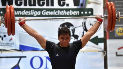 Bild: af
Alexander Narr steuerte 100 Punkte zum Auswärtssieg der Weidener Gewichtheber bei.