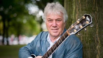 Bild: Daniel Reinhardt/dpa
Der Musiker und Musikproduzent Rolf Zuckowski.