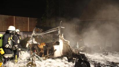 Bild: Alexander Auer
Im Kreis Regensburg ist ein Wohnwagen explodiert und vollständig abgebrannt.