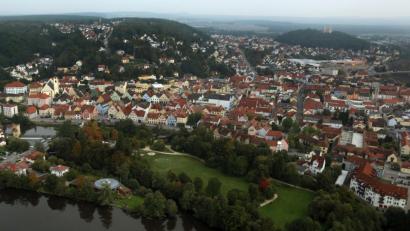 Bild: ggö
Entwicklungskonzepte, wie es sie im Landkreis Schwandorf mehrere gibt, stellen Orientierungsrahmen für die künftige Entwicklung dar, etwa von Gemeinden wie Schwandorf.