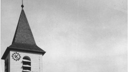 Repro: ld
Die Pfarrkirche Herz Jesu Brand zur Zeit der Erhebung zur selbstständigen Pfarrei vor 50 Jahren.