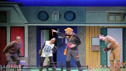 Bild: Wolfgang Steinbacher
Mit dem Kindertheater "Edgar, der Schrecken der Briefträger" gastierte das Dehnberger Hoftheater am ersten Adventssonntag im Stadttheater.