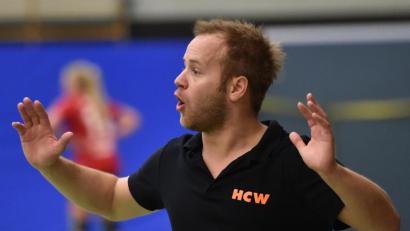 Bild: sport
HC-Trainer Jannis Prelle musste in Roding eine hohe Niederlage quittieren.