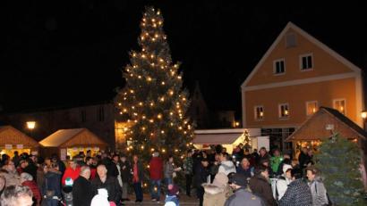 Bild: bjo
Adventsmarkt in Schmidmühlen.