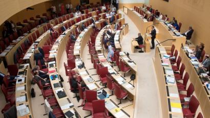 Bild: Tobias Hase/dpa
Der Bayerische Landtag tagt.