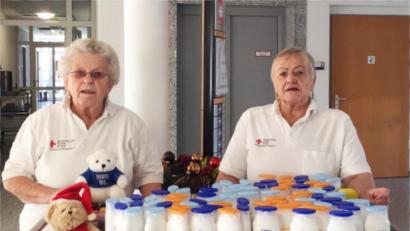 Bild: njn
Zum Team des Besuchsdienstes gehören (von links) Pauline Menzel und Anita Savidis.