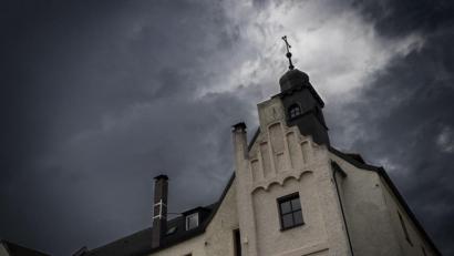 Bild: Christian Greller Fotografie
Schloss Weis in Regensburg ist einer der Orte, der im neuen Stadtführer von Julia Kathrin Knoll und Christian Greller beschrieben wird.
