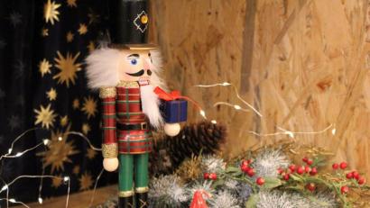 Bild: dwi
Wohl dem, der einen Nussknacker hat. Bei der 24. Klösterlichen Weihnachten ging es um die Nuss.