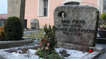 Bild: sfo
Das Grab von Dr. med. Josef Fuchs in Bärnau.