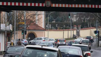 Bild: Wolfgang Steinbacher
Leider laufen die Bemühungen, in Amberg CO2 einzusparen weitestgehend ins Leere. Fast alles, was an anderer Stelle eingespart wird, gleicht der Verkehr wieder aus.