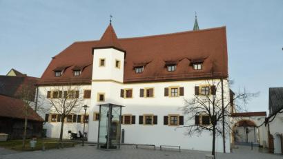 Bild: Portner
Das Bürgerspitalgebäude am Obertor wurde 1990 umgebaut und saniert. Die neun Wohnungen in zentraler Altstadtlage sind vermietet.