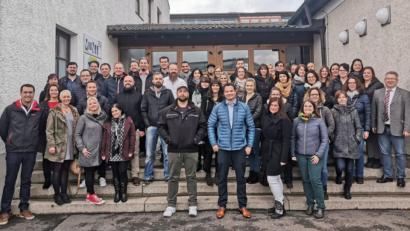 Bild: rpp
Gerne ließen sich die ehemaligen Realschüler von Schulleiter German Helgert durch die Schule führen.