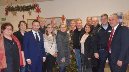 Bild: Kunz
Eine Abordnung der Weidener SPD besucht am Montag das Bundespolizei-Revier am Bahnhof (Bild), die Polizeiinspektion und die Notaufnahme des Klinikums.