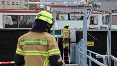 Bild: Alexander Auer
Gleich drei Mal muss die Feuerwehr am zweiten Weihnachtsfeiertag in Regensburg ausrücken.